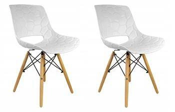 Sada 2 bílých skandinávských jídelních židlí s dřevěnými nohami Tortuga