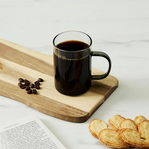 Sklenice na kávu Coloured Intesi 300 ml černá s uchem minimalistická skleněná