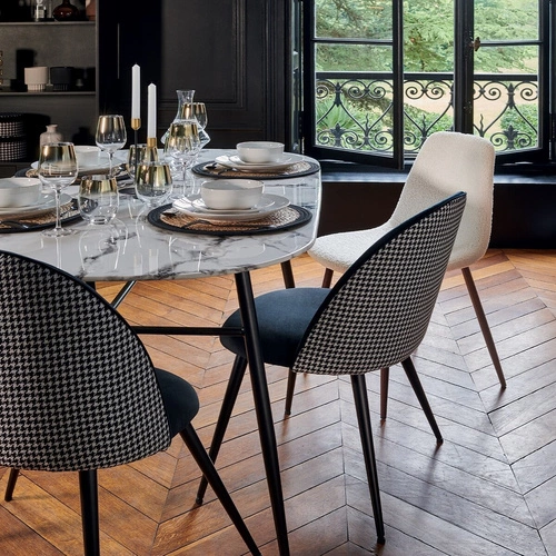 Jídelní stůl Roxas moderní bílý mramor s černými nohami 160x90 cm Atmosphera