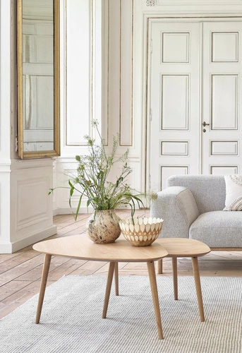 Sada konferenčních stolků Alor 2v1 trojúhelníkový dubový moderní do obýváku