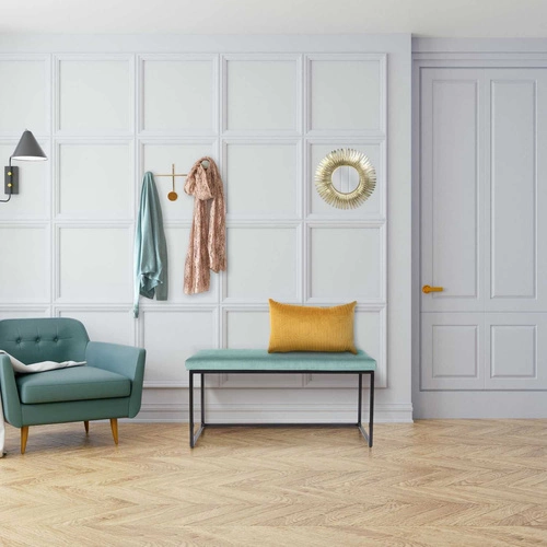 Čalouněná lavice Donore modrá glamour do předsíně sametová na černých nohách