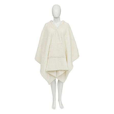 Teplá bílá fleecová deka s rukávy na pohovku Atmosphera Aksel