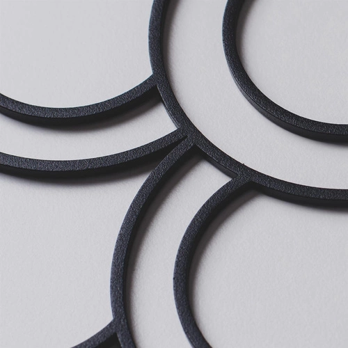 Kovový nástěnný věšák Husk S černý moderní do předsíně a šatny POLYHEDRA