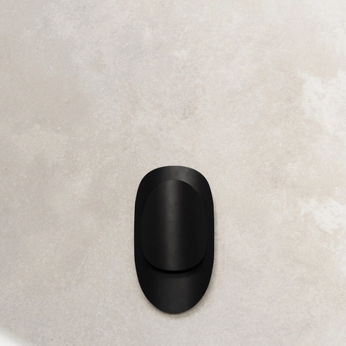 Nástěnné svítidlo Tear černé moderní kovové do obýváku, ložnice nebo nad zrcadlo