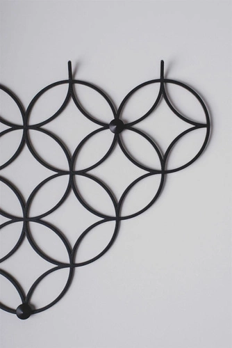 Nástěnný věšák do předsíně Holo S černý kovový moderní