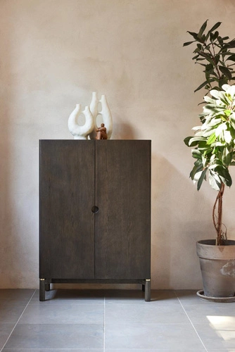 Komoda Arun vysoká 90 cm dřevěná espresso moderní do obývacího pokoje