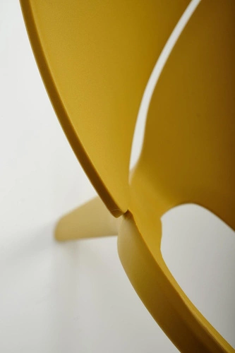 Jídelní a zahradní židle Nadine z plastu, hořčicová, moderní, stohovatelná