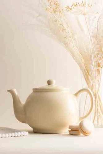Price&Kensington krémová keramická konvice na čaj 1,1 l do kuchyně a obýváku
