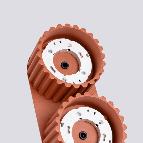 Stropní svítidlo AURA 2 červené minimalistické kulaté do obýváku a kuchyně hliník