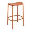 Kovová barová stolička Trick 65 cm oranžová moderní do kuchyně a k ostrůvku bez opěradla