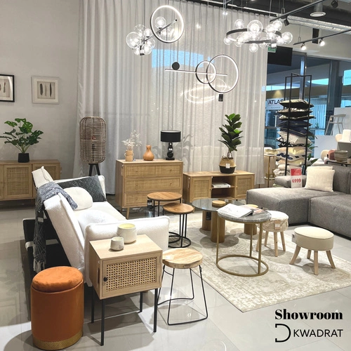 Komoda Bali boho s pleteným čelem, 3 zásuvky, hnědá, komoda do obýváku 90 cm Intesi