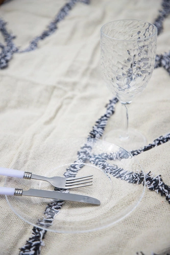 Jídelní talíř Estiva 20 cm průhledný plastový do kuchyně i na piknik, vhodný do myčky