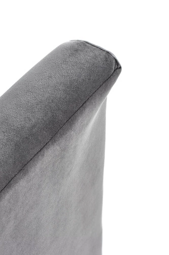 Šedé sametové křeslo Calidris do obýváku ve skandinávském stylu s područkami