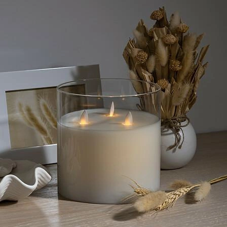 Dekorativní bílá LED svíčka v skleněné dóze 15x15 cm Sena Atmosphera do obýváku