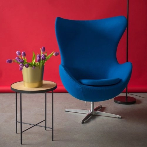 Křeslo Egg černý kašmír D2.DESIGN otočné houpací do obýváku a kanceláře moderní glamour