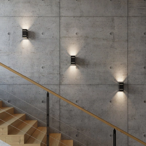 Nástěnné svítidlo Blocco černé moderní hliníkové do ložnice a obývacího pokoje Sollux