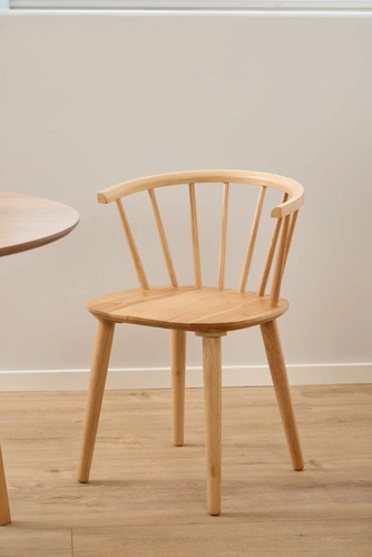 Dřevěná jídelní židle Ida Actona skandinávská s područkami přírodní