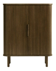 Vysoká rýhovaná komoda Vocan kouřový dub moderní na nožičkách do obýváku 90 cm