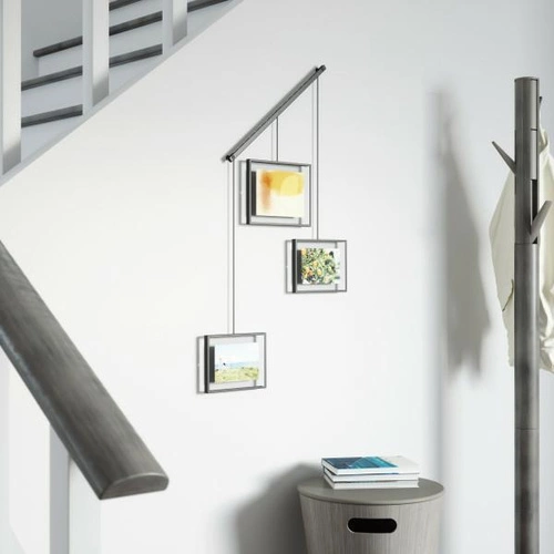 Černý multirám na fotografie 10x15 a 13x18 Umbra Exhibit moderní na zeď