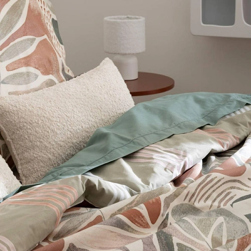 Noční lampička Bona bílá bouclé do ložnice moderní boho