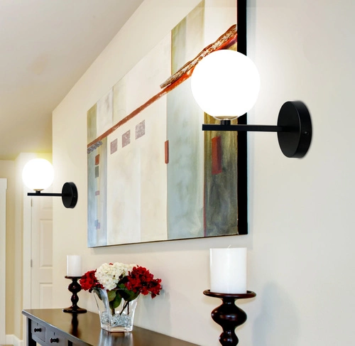 Nástěnné svítidlo Kama moderní černé zlaté s bílým stínidlem do ložnice a obýváku 19 cm