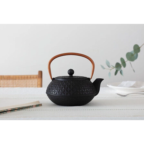 Litinová čajová konvice Flower 1l černá 5five simply smart elegantní dárek