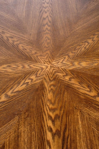 Jídelní kulatý stůl Carmelia 100 cm moderní ořech černá deska na jedné noze Intesi