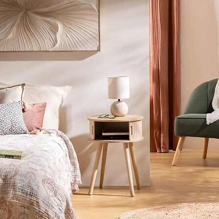 Noční stolek Atmosphera Nysos ve skandinávském stylu, přírodní, s policemi, šířka 40 cm