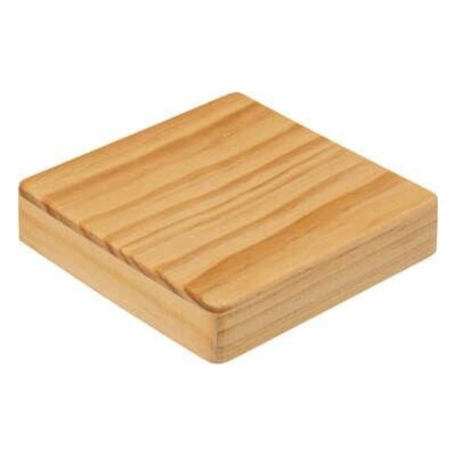 Skleněná čtvercová nádoba o objemu 0,85 l s víčkem z borovicového dřeva