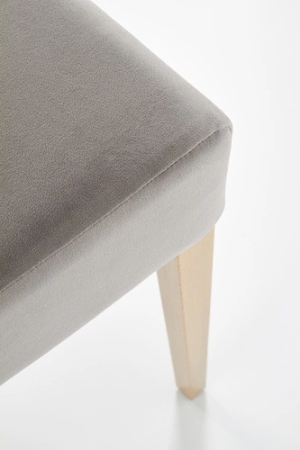 Čalouněná jídelní židle Alabama šedý samet na dřevěných nohách do jídelny a obýváku Intesi