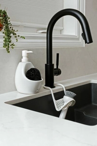 Keramický dávkovač na mycí prostředek a houbičku Umbra Joey bílý 591 ml do kuchyně