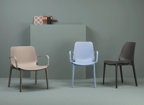 Moderní antracitové křeslo Ginevra Lounge do obýváku i na zahradu voděodolné