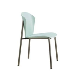 Dřevěná jídelní židle Finn SCAB Design moderní zelená s kovovými nohami