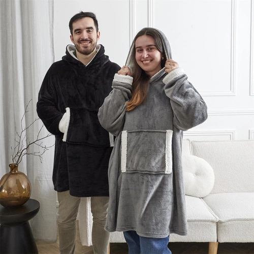 Zateplená mikina s kapsou/snuddie černá