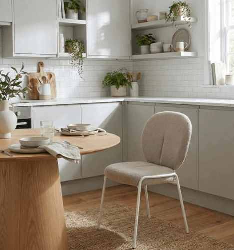 Čalouněná židle Bianco šedá boucle do jídelny a obýváku s bílými kovovými nohami