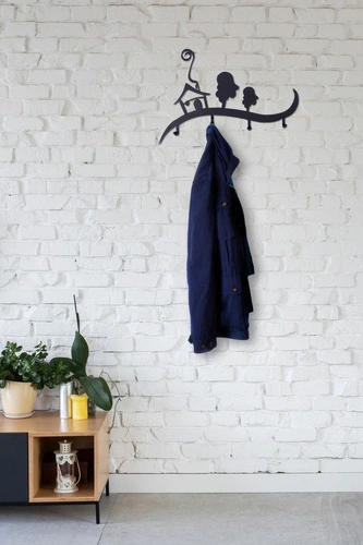 Nástěnný věšák do předsíně Domek černý moderní kovový Intesi na bundy a klíče