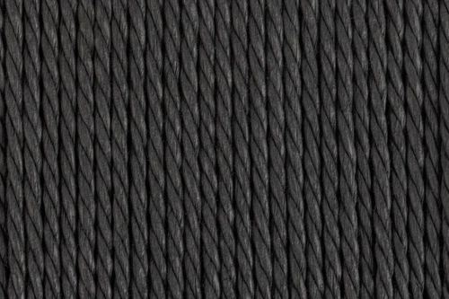 Křeslo Carson černé skandinávské do obýváku z výpletem a dubového dřeva