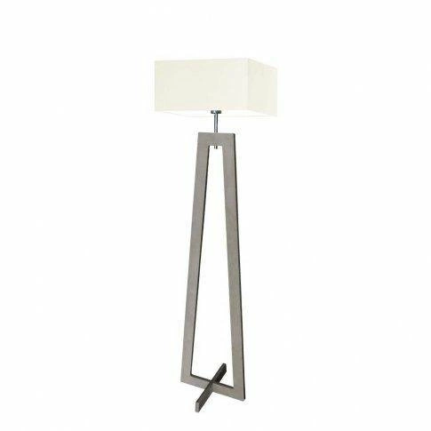 Stojací lampa do obýváku Jawa moderní dřevěná s ecru stínidlem Lysne 138 cm