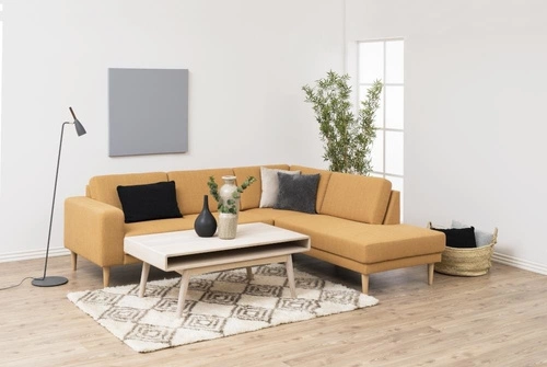 Obdélníkový skandinávský konferenční stolek z běleného dubu s policí do obýváku Actona