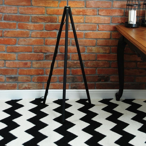 Moderní vlněný koberec Chevron černobílý II 120x180 cm do obýváku a ložnice White Oaks