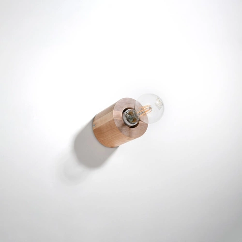 Moderní nástěnné svítidlo Salgado z přírodního dřeva Sollux do obývacího pokoje a ložnice 10x10 cm