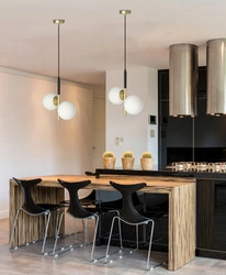 Závěsné svítidlo Duo černé se zlatem skleněné dvouzdrojové do obýváku a nad stůl