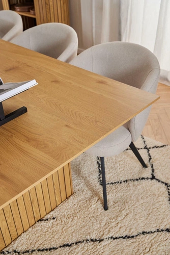 Jídelní stůl Colima 210 cm moderní obdélníkový divoký dub Actona snadné čištění