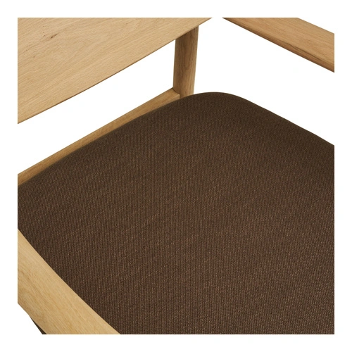 Křeslo kubečkové Olvera do obývacího pokoje skandinávské hnědý dub moderní