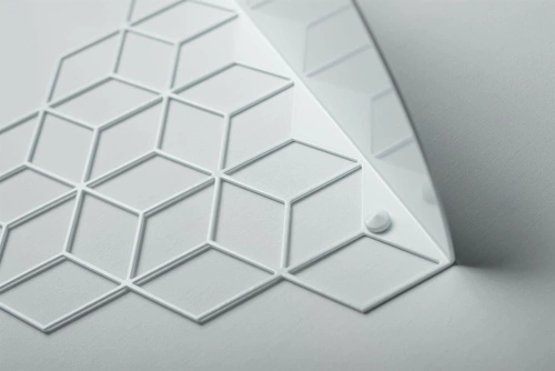 Moderní bílá nástěnná police Stiga POLYHEDRA kovová na knihy a dekorace 37 cm