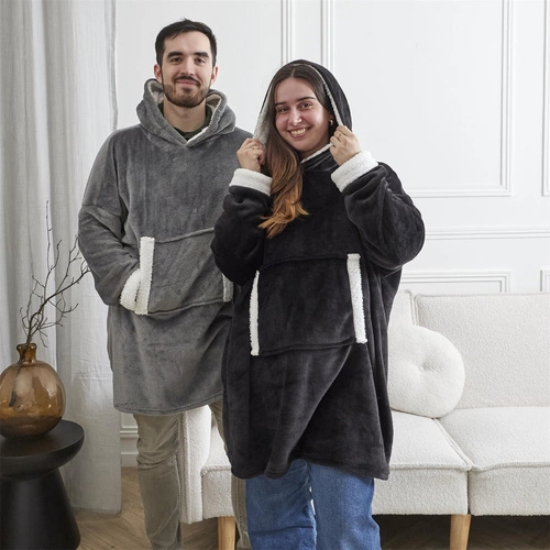 Zateplená mikina s kapsou/snuddie černá