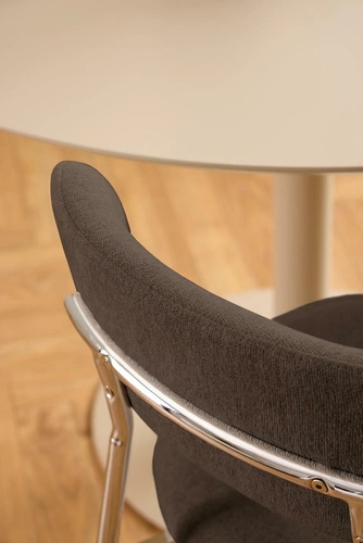 Jídelní čalouněná židle Lyric Actona hnědá chromovaná