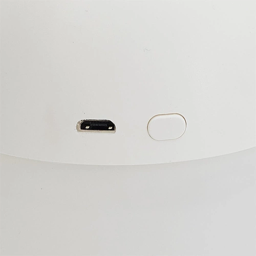 Zvlhčovač vzduchu Intesi Kočka LED bílý moderní do dětského pokoje a obýváku