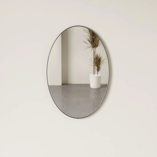 Oválné závěsné zrcadlo Hubba Umbra 92x62 moderní zrcadlo do předsíně na zeď